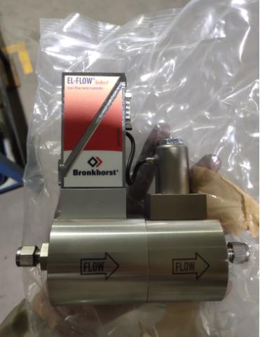 Bronkhorst流量计M21214398A.jpg